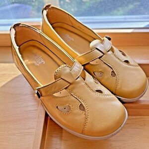HOTTER Nirvana Womens Shoes Size 6.5 Yellow Leather Stability Technology